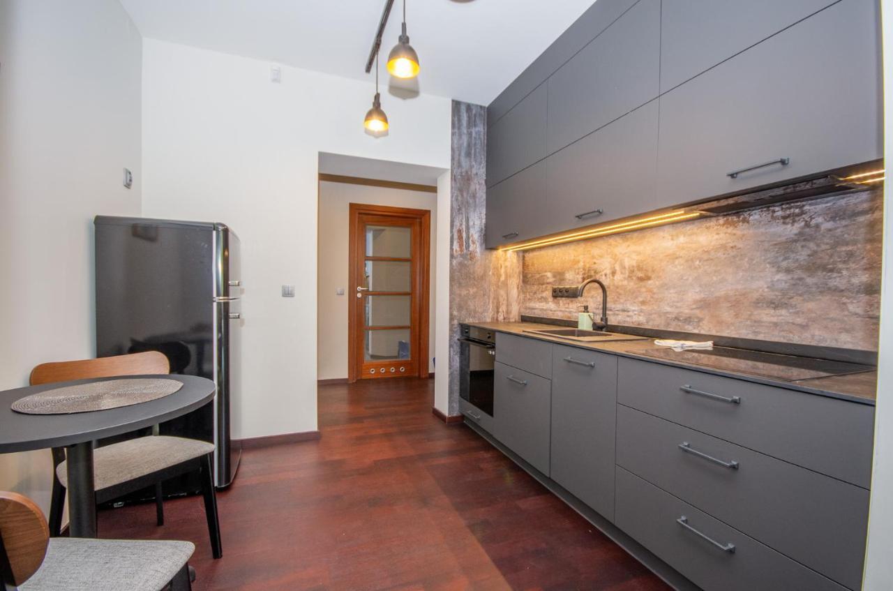 Inpoint Old Town Apartment *